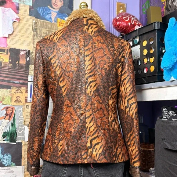 Y2K Tiger Leopard Print Faux Leather Jacket - Picture 5 of 6